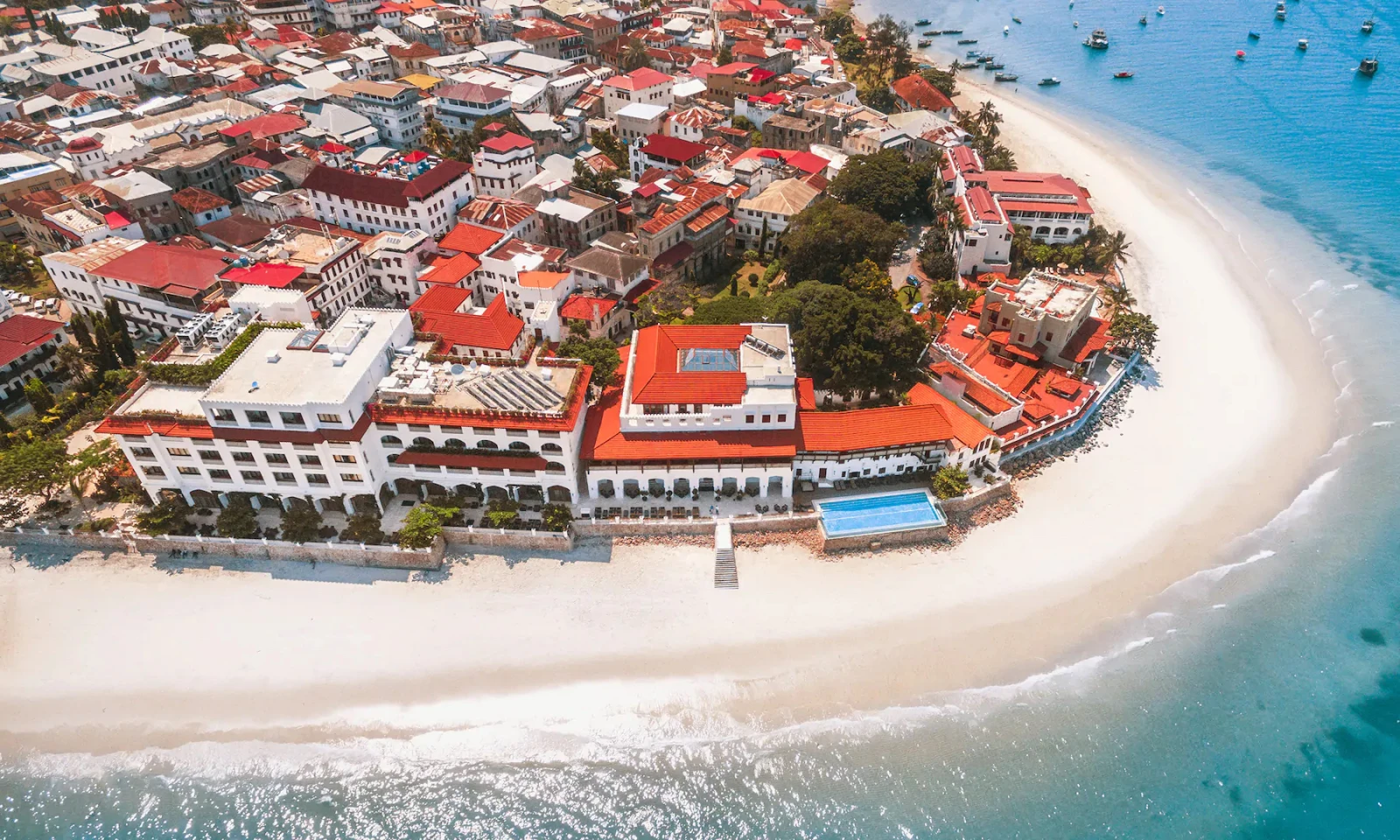 Arrival in Zanzibar – Christmas Warmth Begins