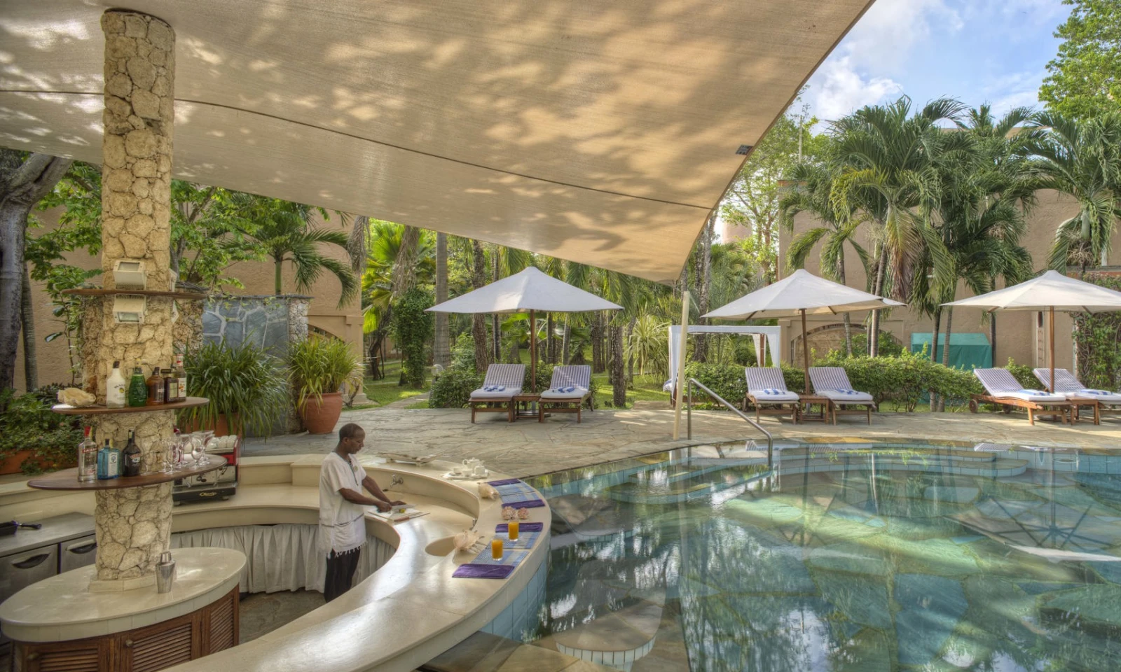 Departure from Diani Beach – Nairobi