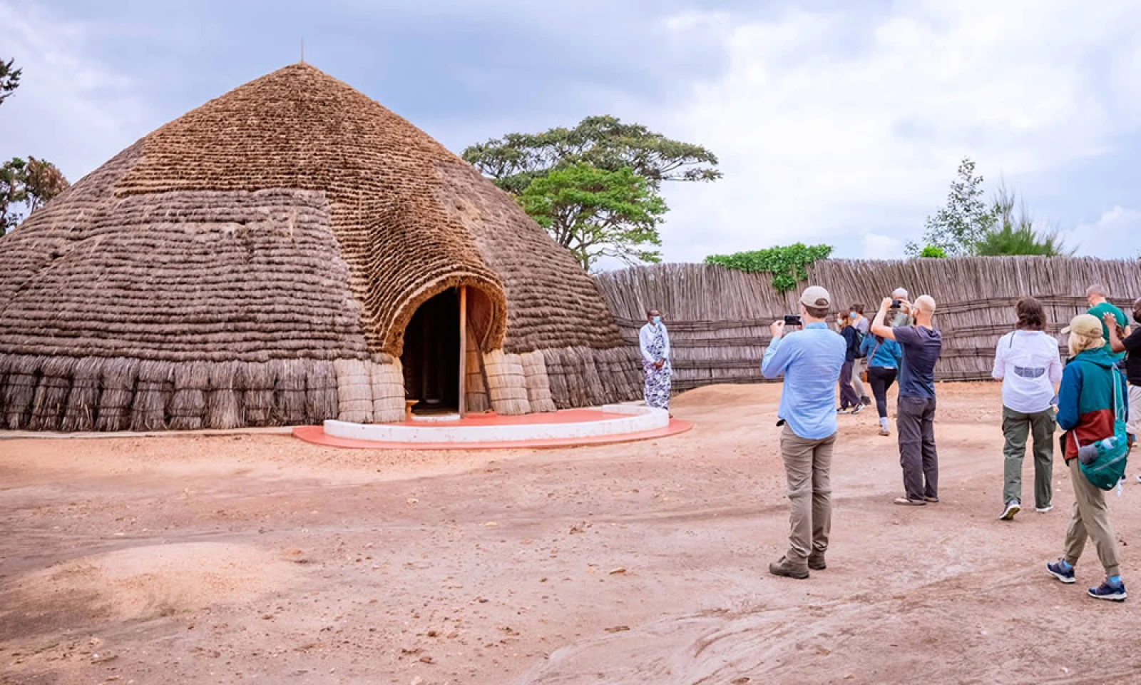 Kigali – Cultural Heritage – Transfer to Nyungwe & Tea Estate Experience