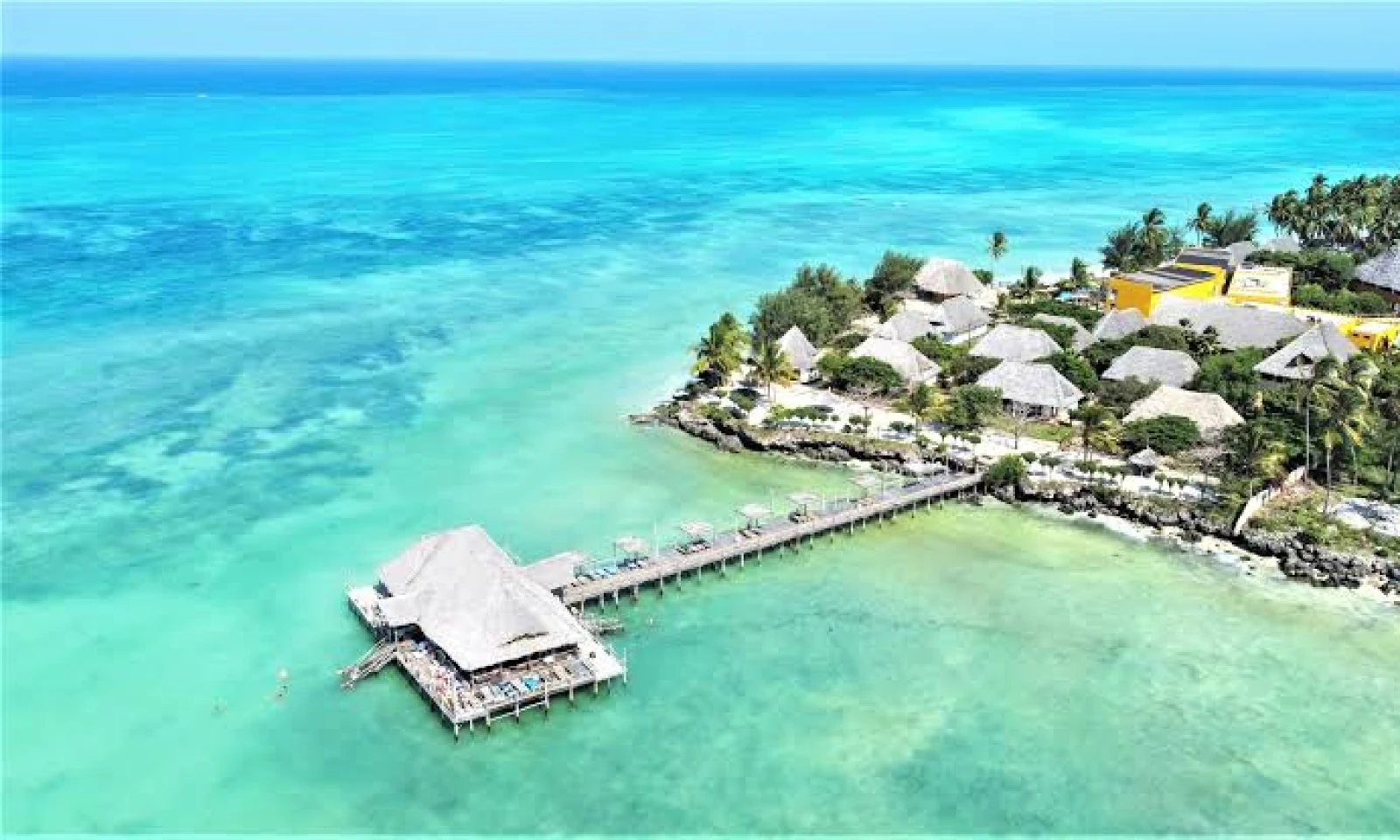 Ndutu → Zanzibar – Private Beach Escape 