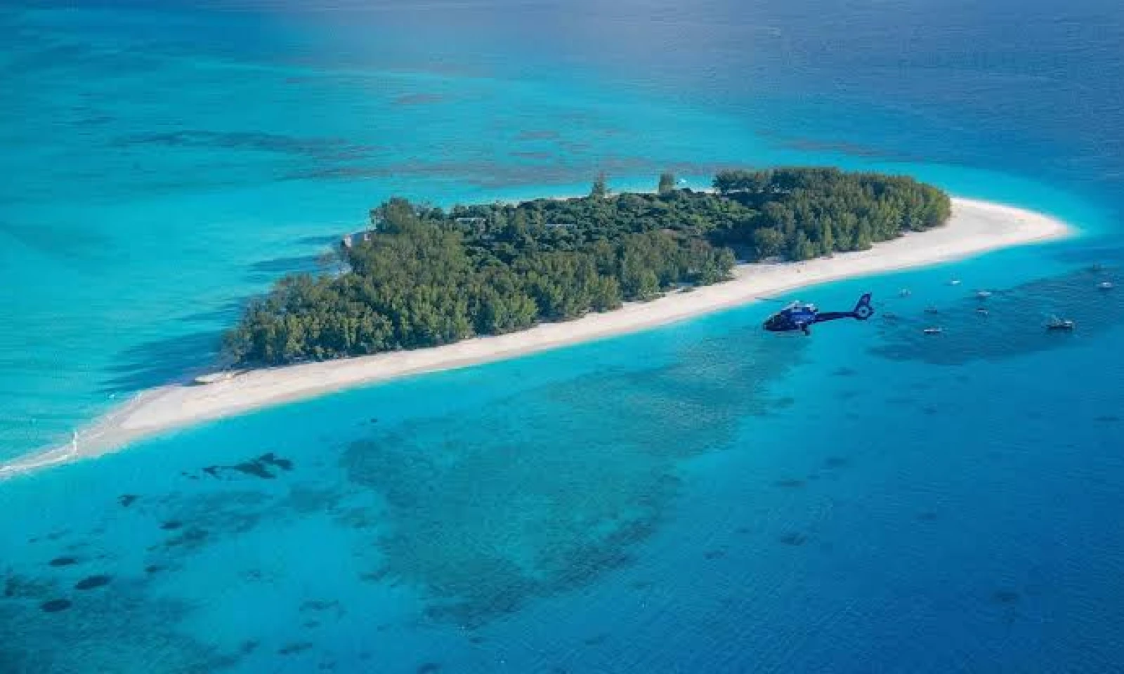 Fly to Zanzibar – Tropical Escape