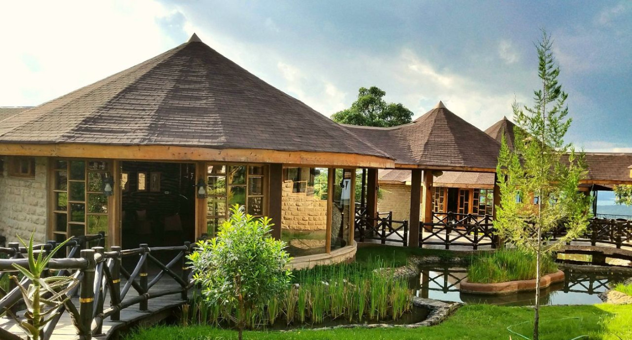 Lake Nakuru Sopa Lodge   