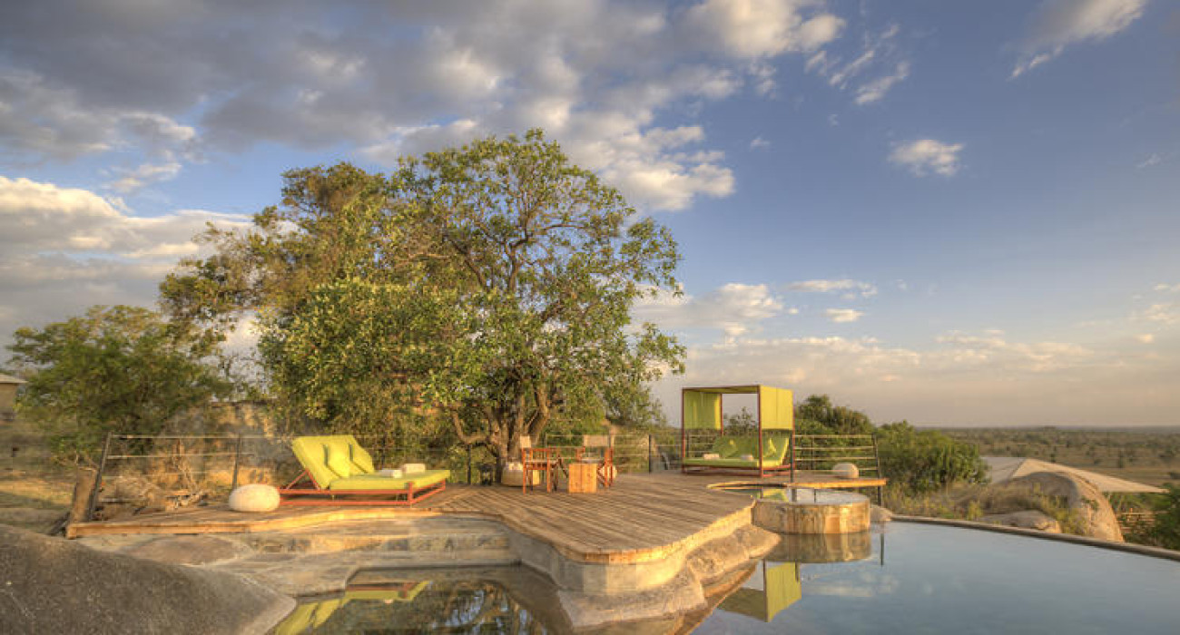 Serengeti Bushtops Luxury Camp