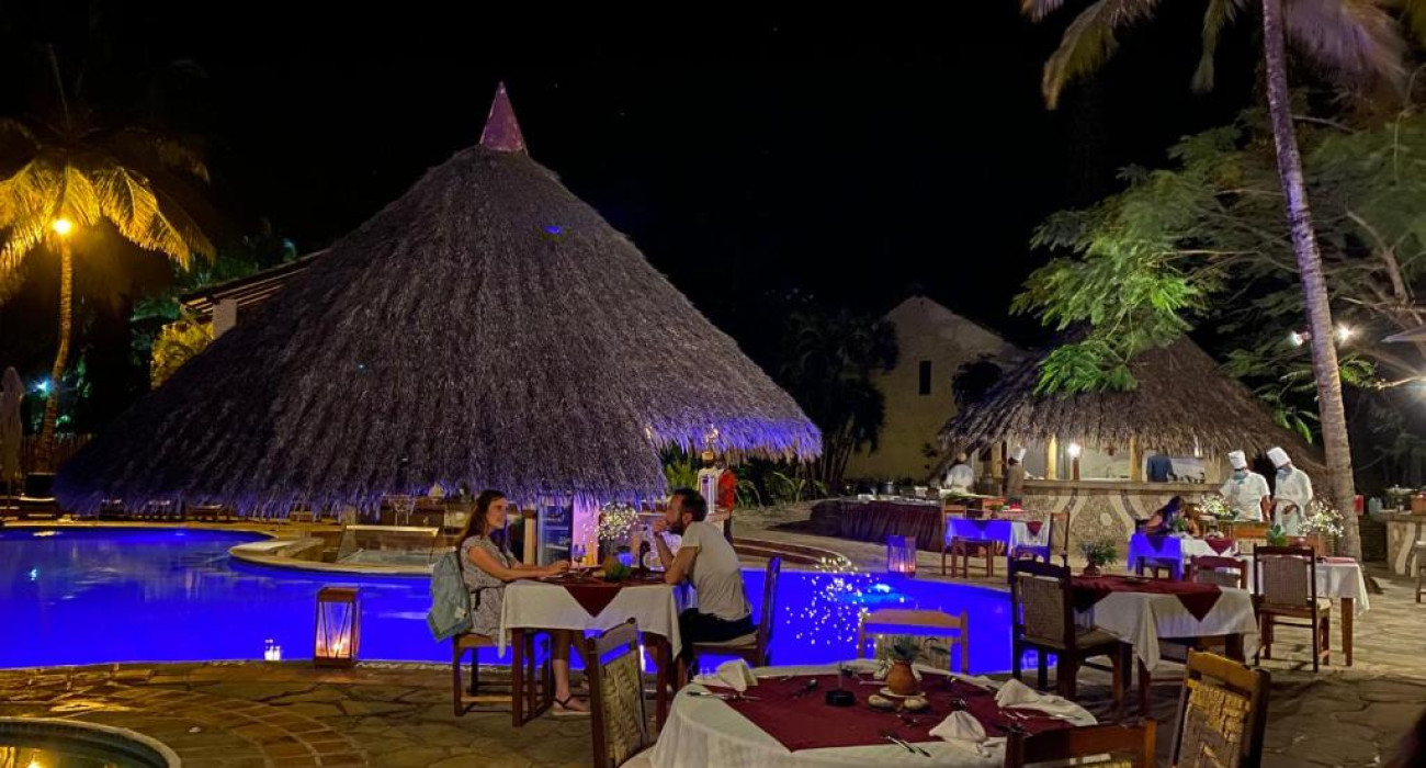 Pinewood Beach Resort &amp; Spa 