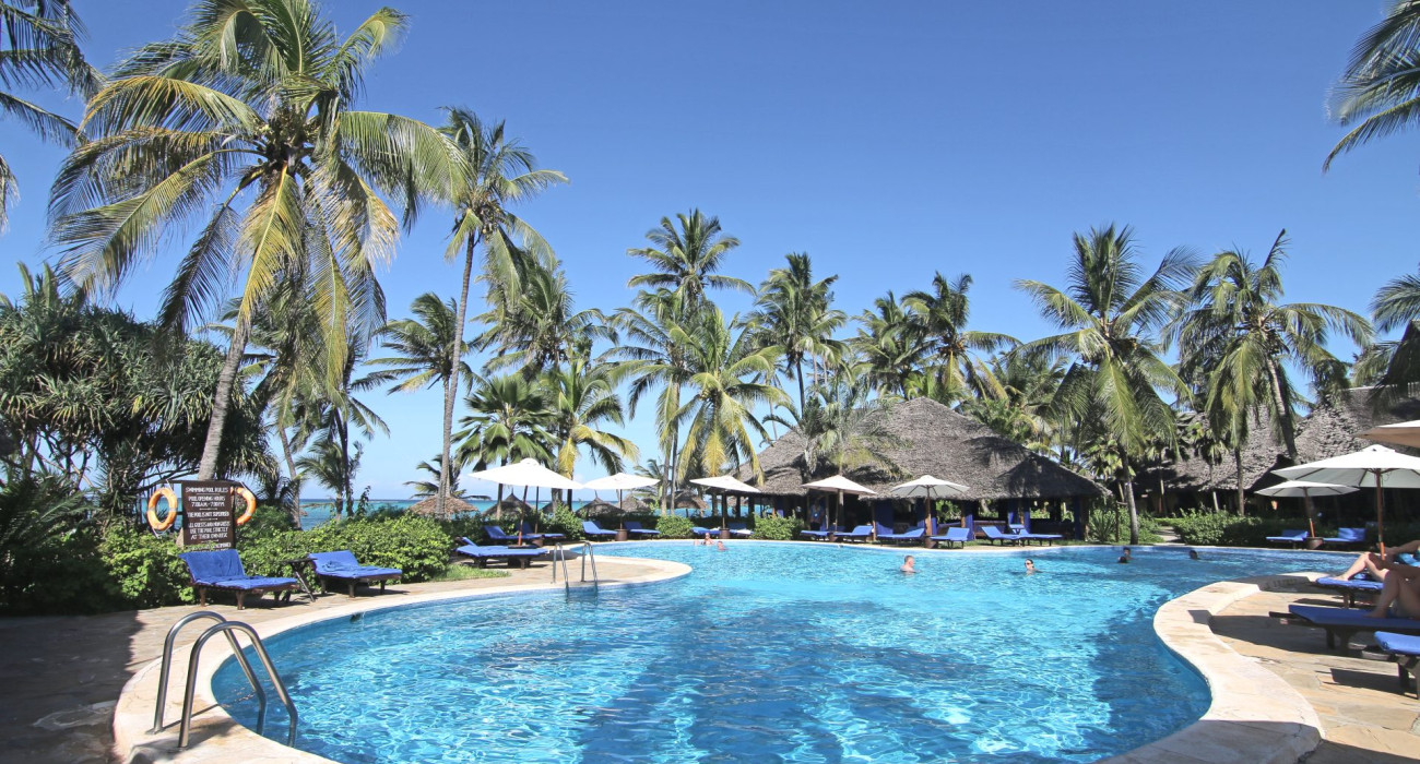 Breezes Beach Club & Spa