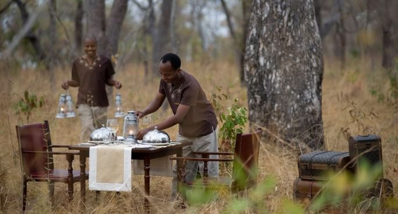 Serena Mivumo River Lodge