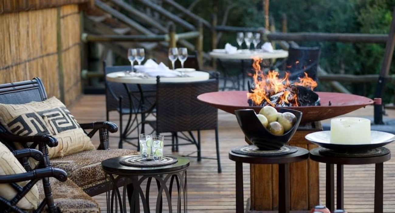 Serena Mivumo River Lodge