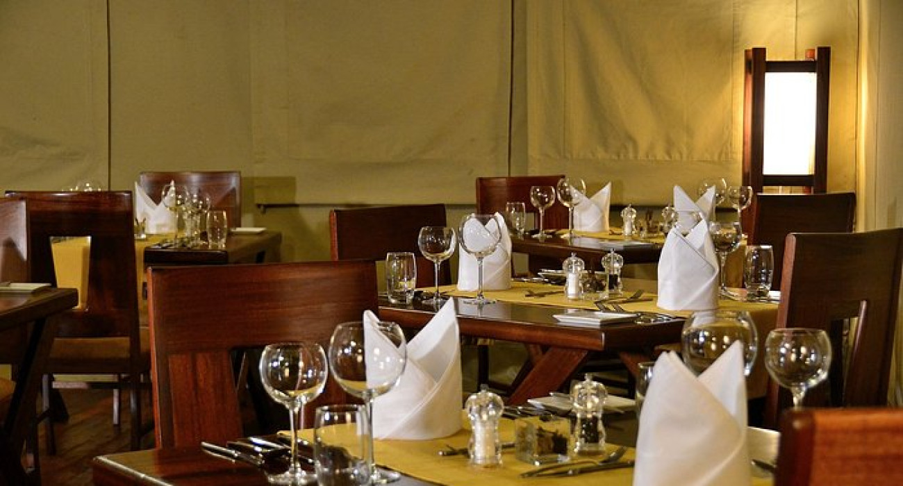Kiboko Luxury Camp