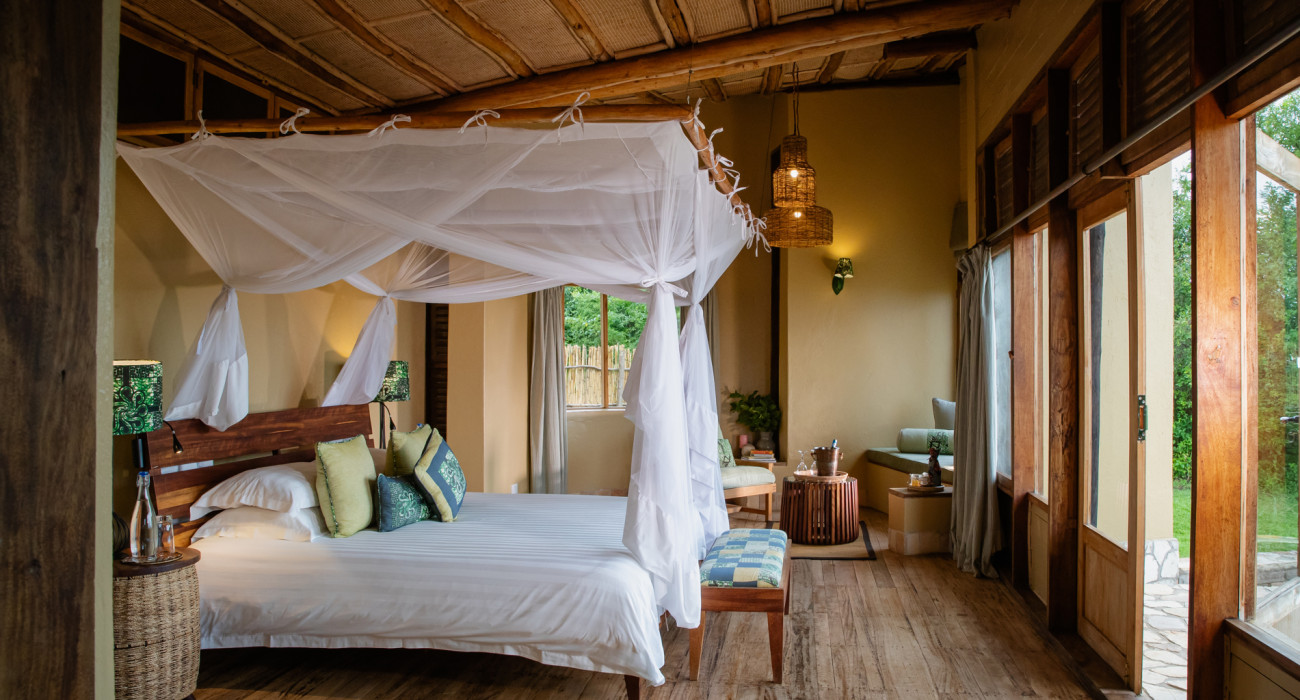 Kyambura Gorge Lodge