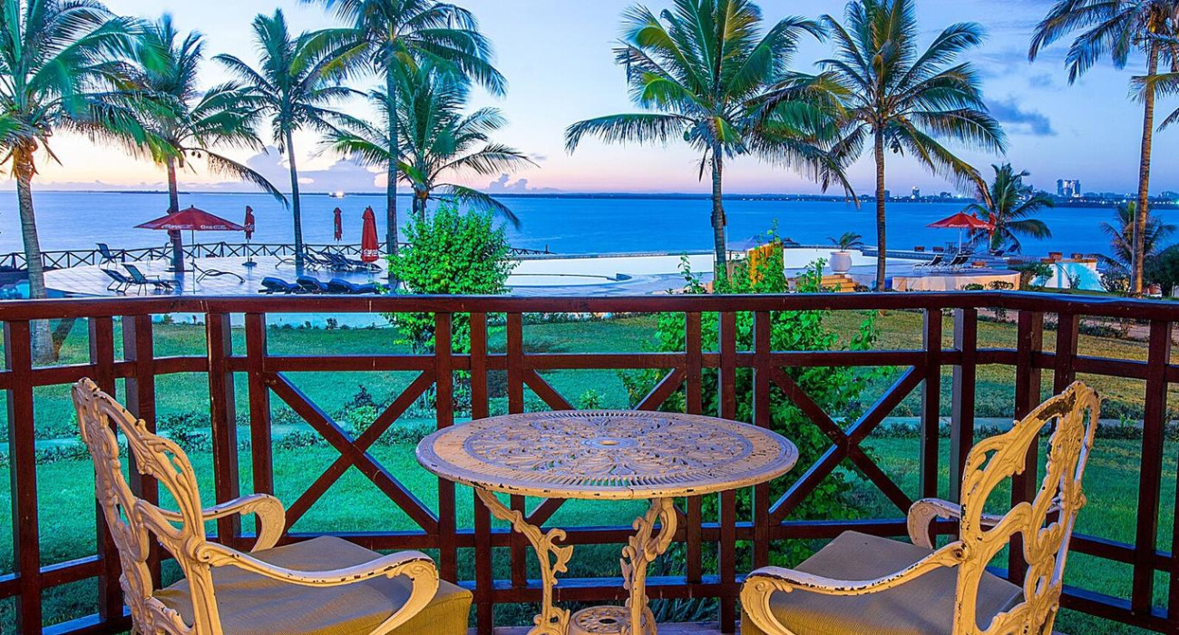 Golden Tulip Dar es Salaam