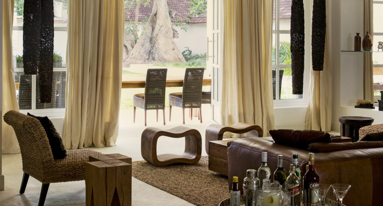 Oyster Bay Hotel