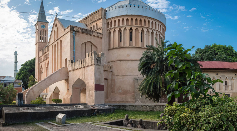 Discover the Slave Market Memorial and Anglican Cathedral