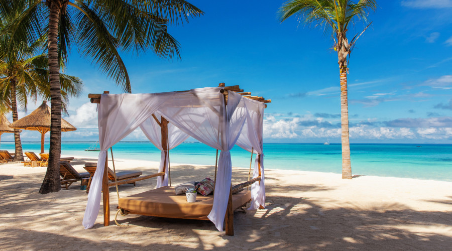 End in Paradise – Zanzibar’s Warm Blue Embrace