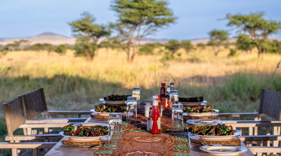 Balloon Safari & Bush Breakfast in Kenya & Tanzania