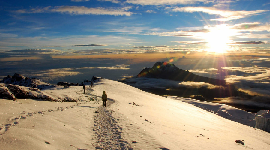 Why Choose the Northern Circuit Route?