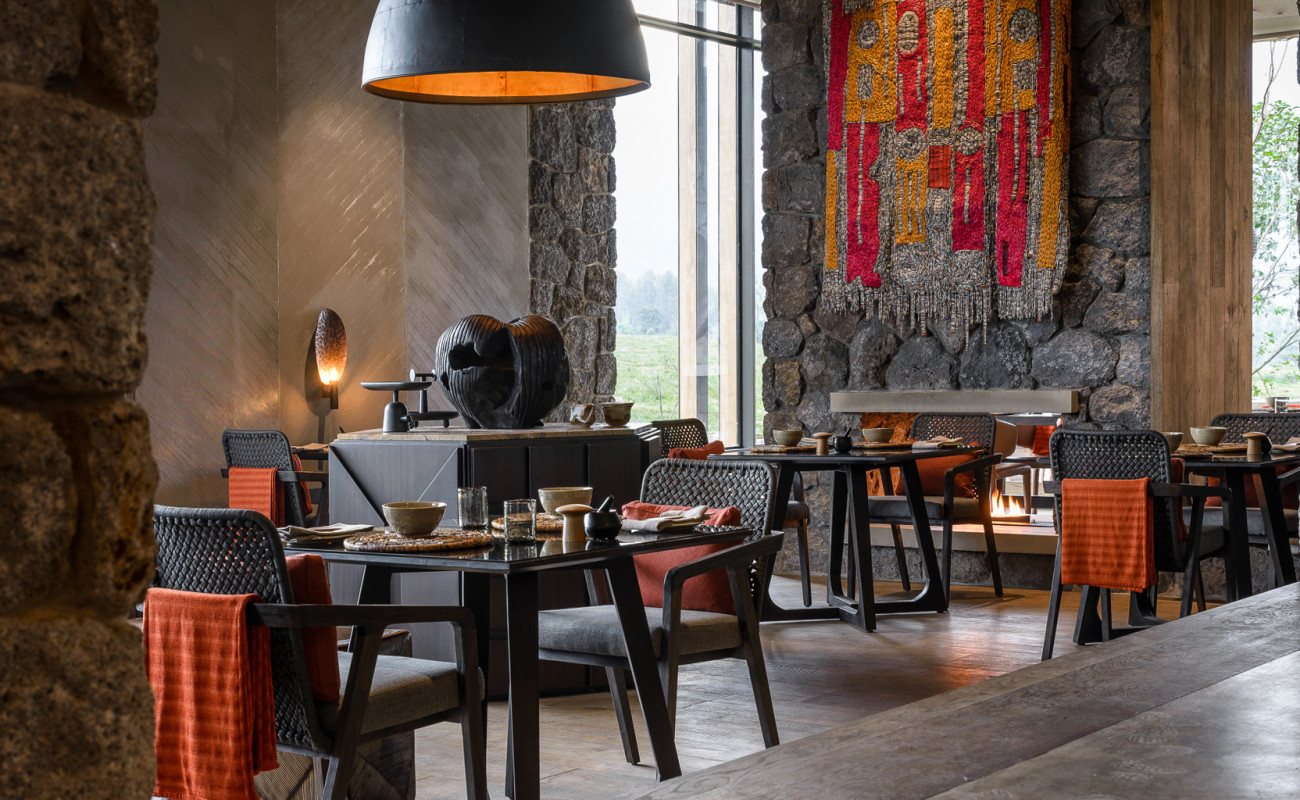 Top Luxury Lodges for Gorilla Trekking in Uganda and Rwanda